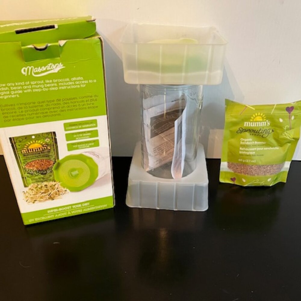 Sprouting Jar and Mumm's Organic Seeds - New